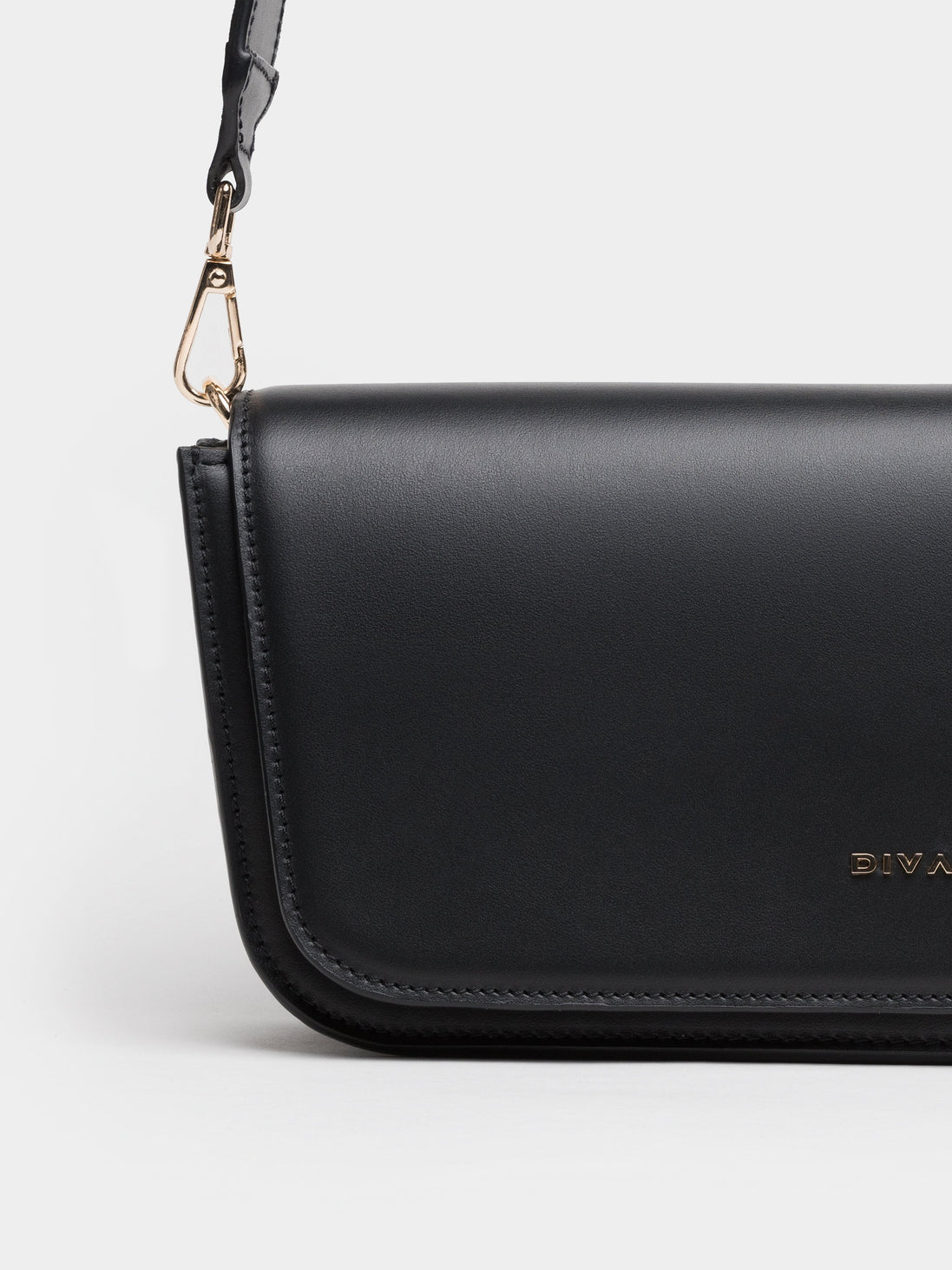 Divalo Transylvania Luna Crescent Evening Bag Black